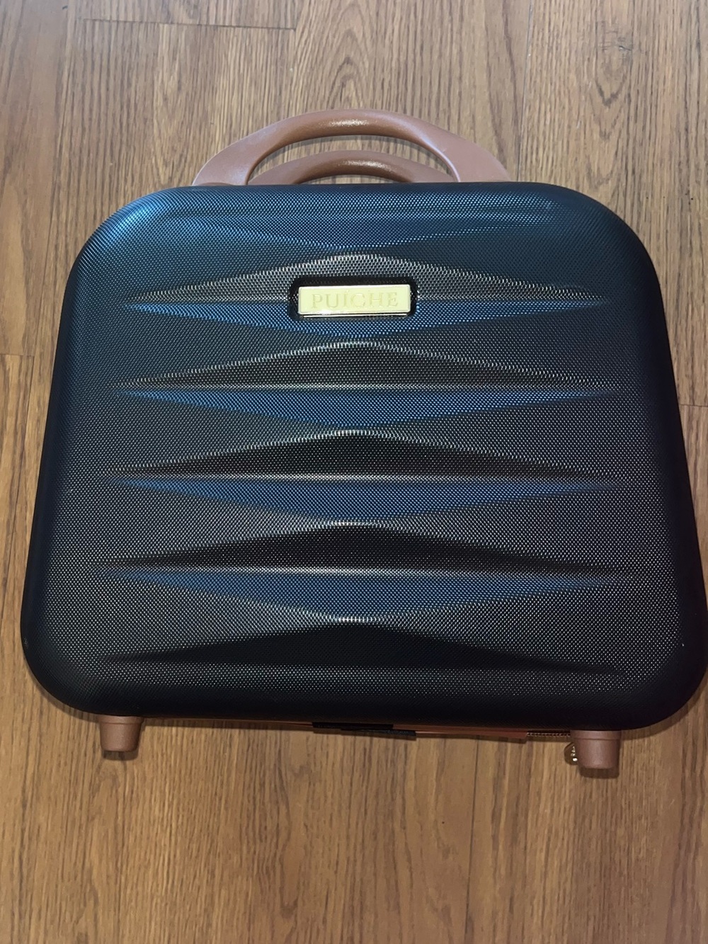 12 in Puiche Black Hard-Shell Travel Case with Tan Handle